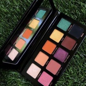 Violet voss essentials pallet eyeshadow